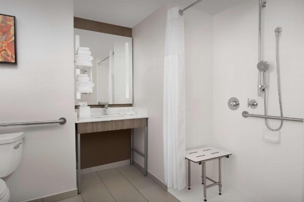Hilton Garden Inn Columbia Airport image 30